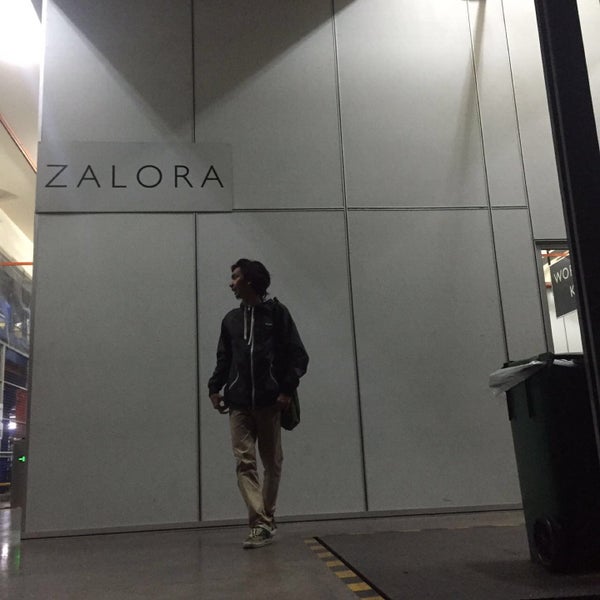 Zalora My Warehouse Mapletree Distripark Warehouse In Shah Alam