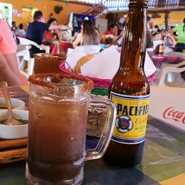 Photo taken at Mariscos El Sirenito by Ozciel on 1/2/2020