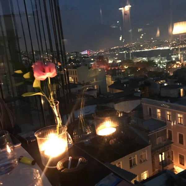Photo taken at Georges Hotel Roof Terrace by Aylin N. on 11/21/2019