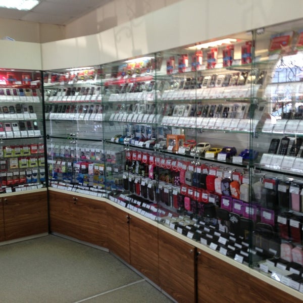 Магазин мтс рославль. Салон мтс вязьма ул ленина. Салоны сотовой связи буденновск. Мтс вязьма. Мтс салон на красноармейской.