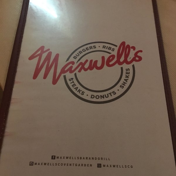Photo prise au Maxwell&#39;s Bar and Grill par Volodya C. le2/20/2018