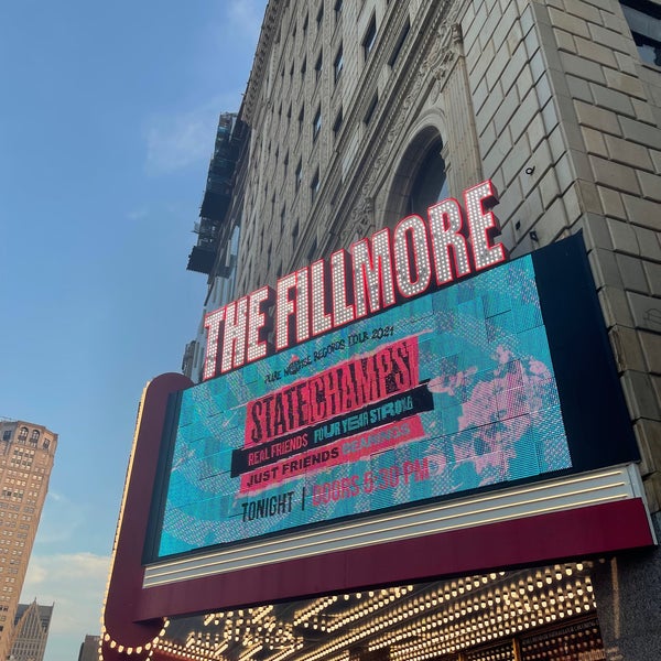 Foto tomada en The Fillmore Detroit  por Sara S. el 9/19/2021