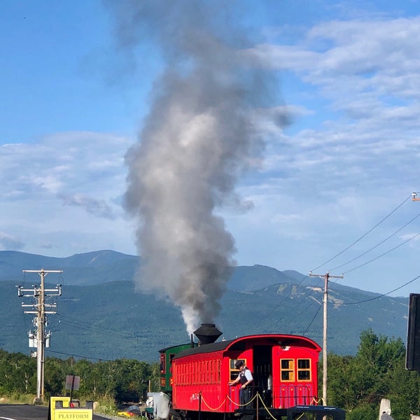 Foto diambil di The Mount Washington Cog Railway oleh William B. pada 8/14/2019