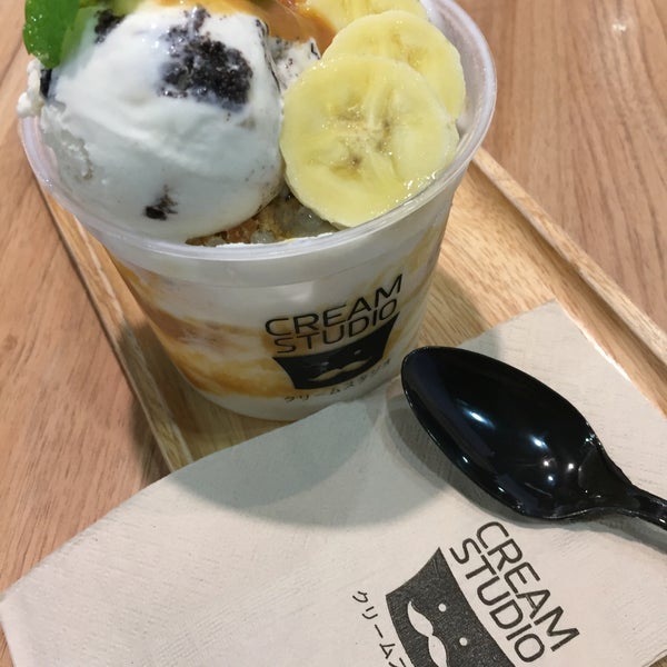 Cream studio. Студия cream. Стул studio (студио), кремовый. Cream studio. Крем стайлинг для волос studio.