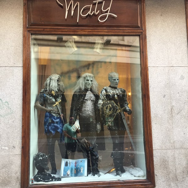 Maty Clothing Store in Sol
