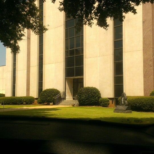 Photos at Tuscaloosa County Courthouse Courthouse in Tuscaloosa