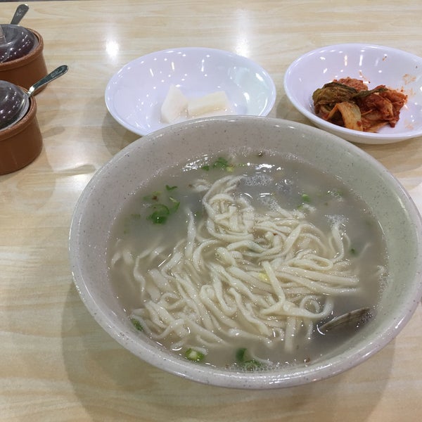 마포손칼국수 - 한식당에서의 사진