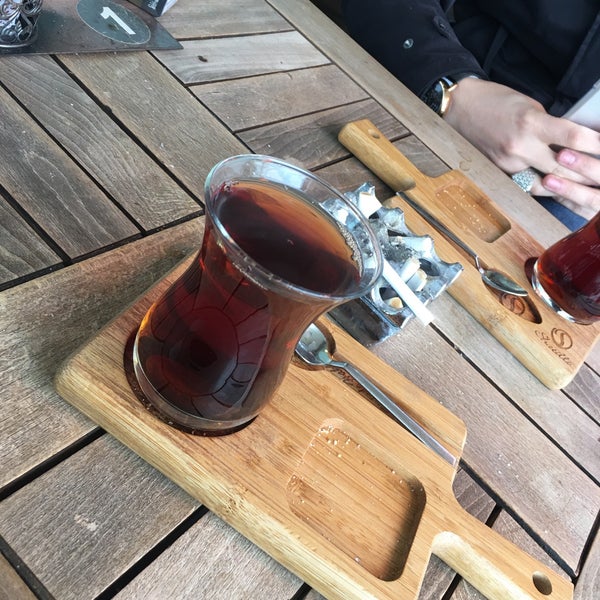 Das Foto wurde bei Shatilli Cafe Xtra von İsmail S. am 2/13/2020 aufgenommen