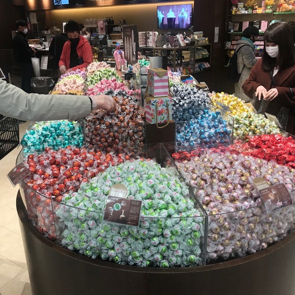 Lindt リンツ ショコラ カフェ 仙台パルコ2店 仙台市 宮城県 Lindt リンツ ショコラ カフェ 仙台パルコ2店 仙台市 宮城県