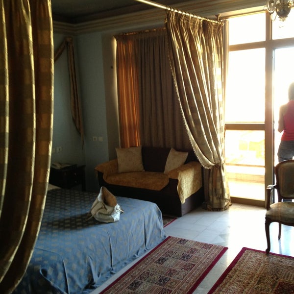 Снимок сделан в a.d. Imperial Palace Hotel Thessaloniki пользователем Francisc K. 6/14/2013