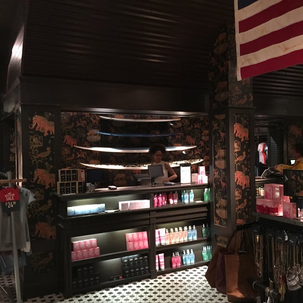 Hollister meadowhall deals