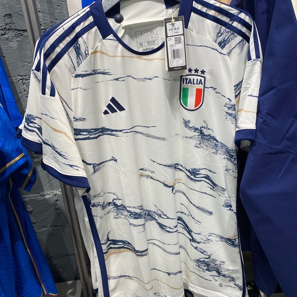 negozio adidas via del corso