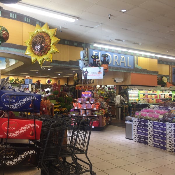 Photo taken at Gelson&#39;s by Sherra Victoria B. on 10/11/2015