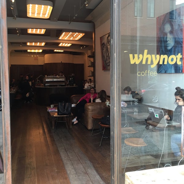 2/20/2016 tarihinde Tingziyaretçi tarafından Whynot Coffee'de çekilen fotoğraf