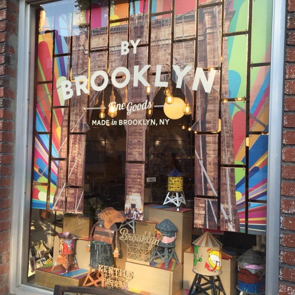 Little knick knacks and all stuff on and from Brooklyn. Nice to browse.