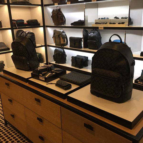 Louis Vuitton Outlet Chicago Illinois Address