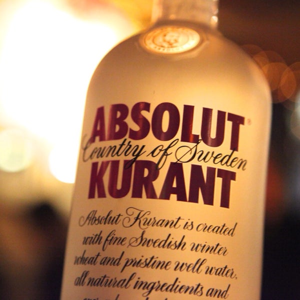 Try their Kurant cocktails!