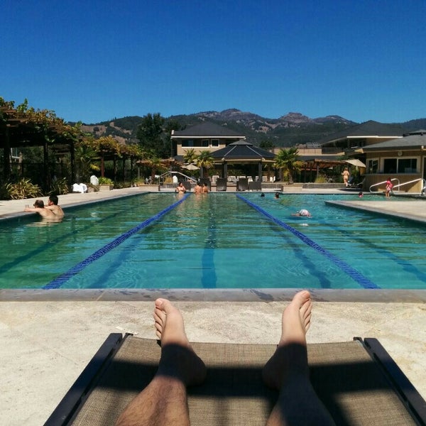 Photo taken at Calistoga Spa Hot Springs by Yizhen D. on 9/19/2015