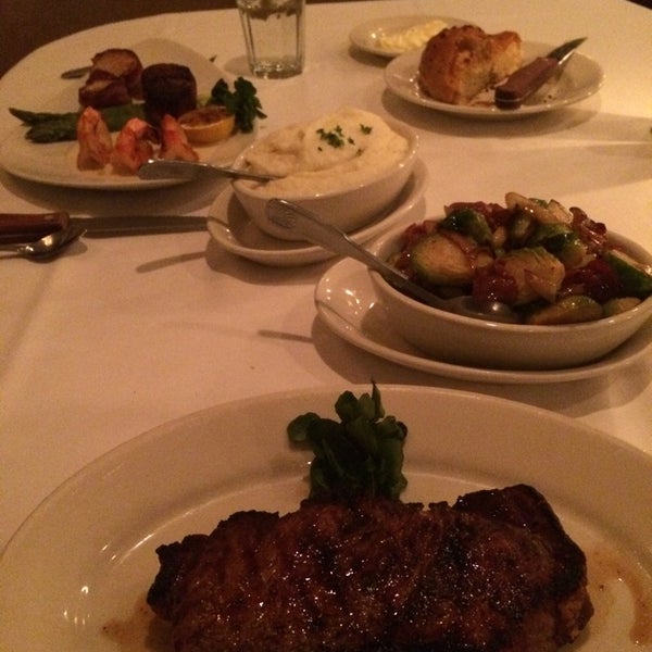 Morton's The Steakhouse (Now Closed) Downtown Hartford Main St