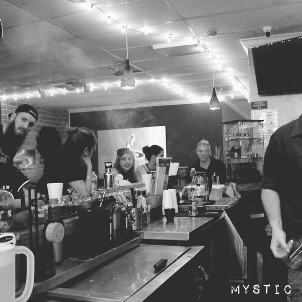 Снимок сделан в Mystic Joint Vape Shop &amp; Kava Bar пользователем Mystic Joint Vape Shop &amp; Kava Bar 7/10/2019
