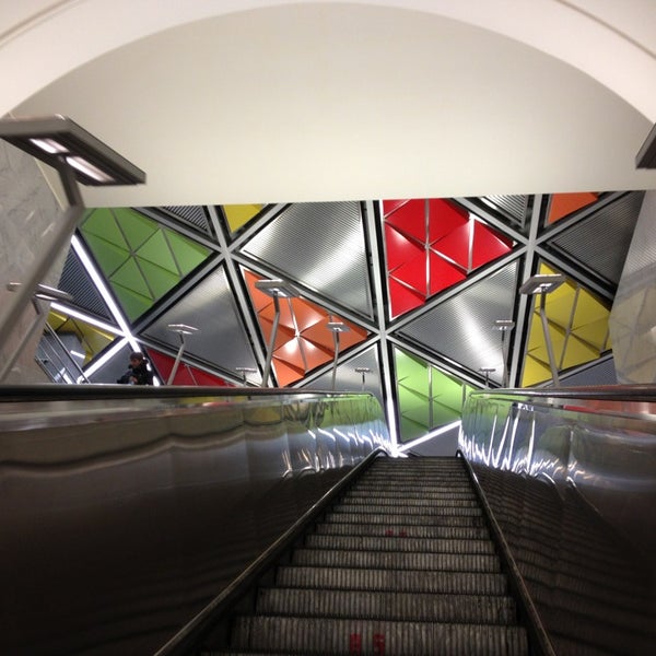 Метро сретенский бульвар