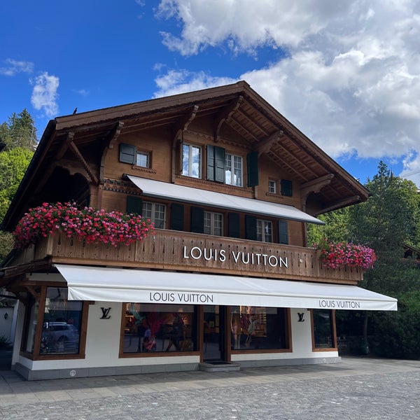 Gstaad Switzerland July 2020 Luxury Fashion Store Louis Vuitton Gstaad –  Stock Editorial Photo © taldav68 #394228116