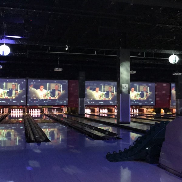 Round 1 Bowling & Amusement 172 Exton Square Mall