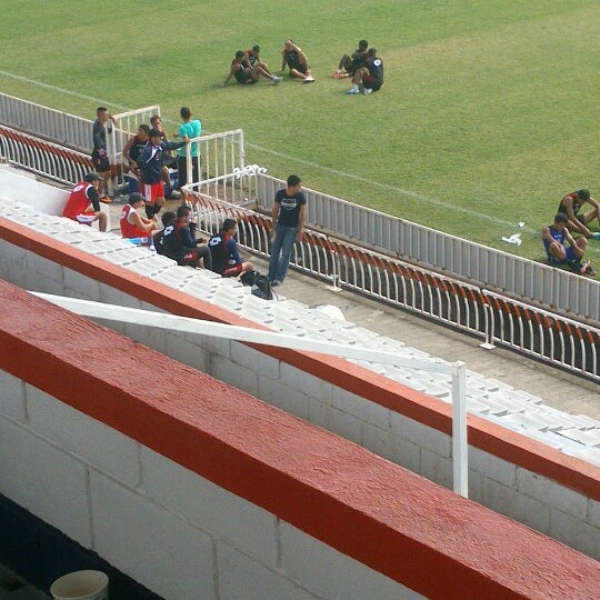 8/8/2013에 Poncho A.님이 Estadio Altamira에서 찍은 사진