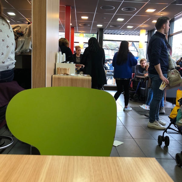 Foto scattata a McDonald&#39;s da Abdullah il 11/16/2019
