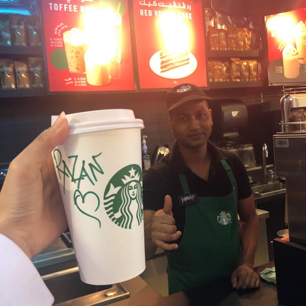 Foto scattata a Starbucks da Razan M il 1/7/2020