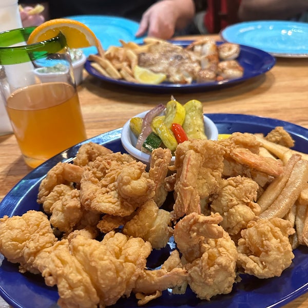 Boston Fish House Seafood Restaurant in New Smyrna Beach