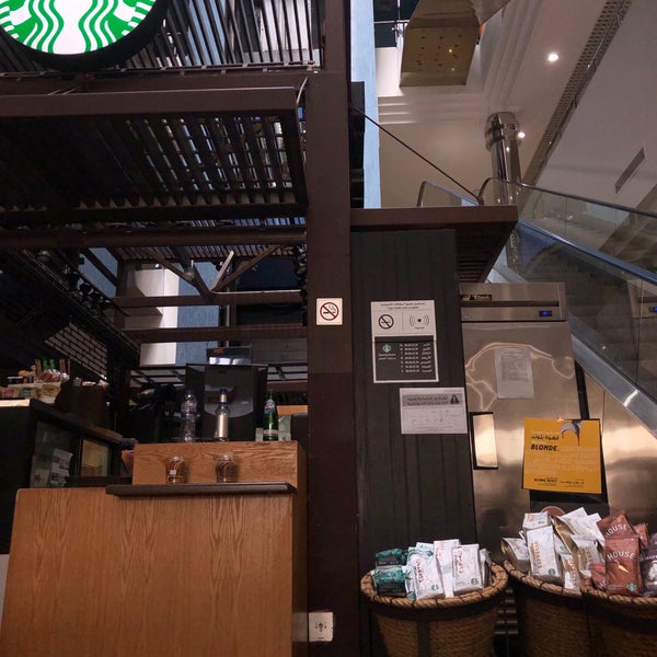 Foto scattata a Starbucks da AY 🧿 il 3/4/2020