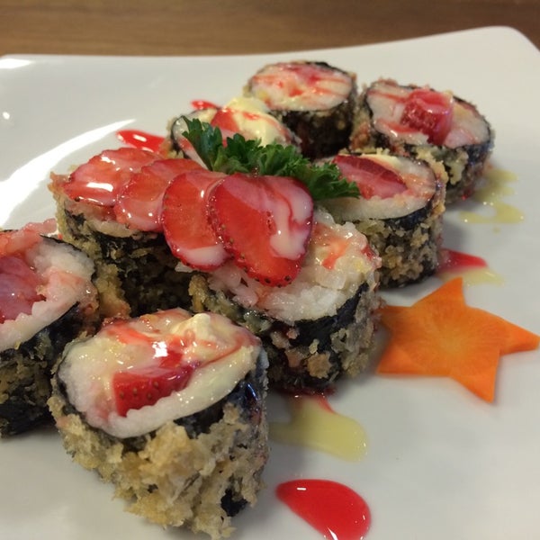 Foto tomada en Zen Sushi Bar  por Bibiano A. el 11/6/2014