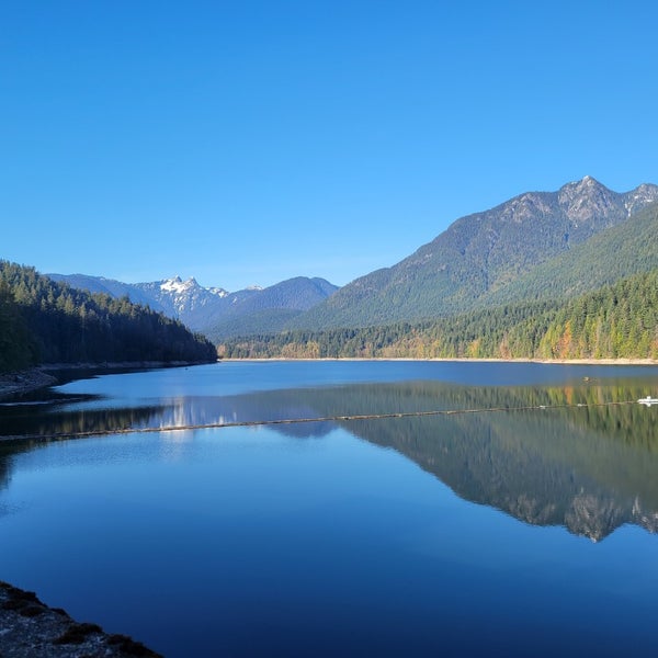 Capilano Lake 2 visitors