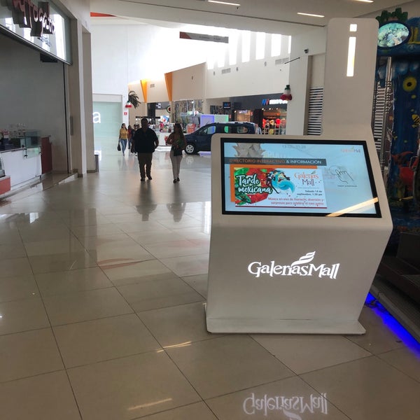 รูปภาพถ่ายที่ Galerías Mall โดย June G. เมื่อ 9/13/2019