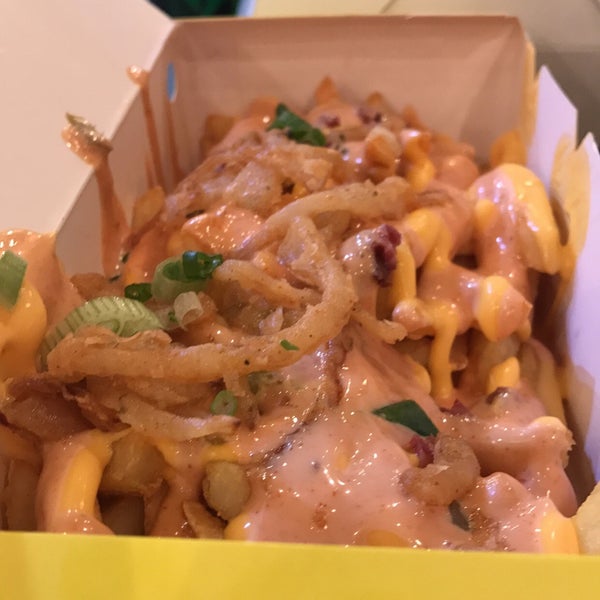 Куриные клуб читать. Куриный клуб манга. Chicken nugget комикс. Маран клуб. Сквозь призму райских акварелей манга.