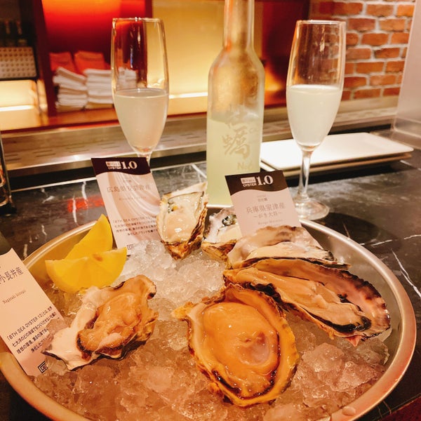 THE CAVE DE OYSTER TOKYO 9 tips THE CAVE DE OYSTER TOKYO 9 tips