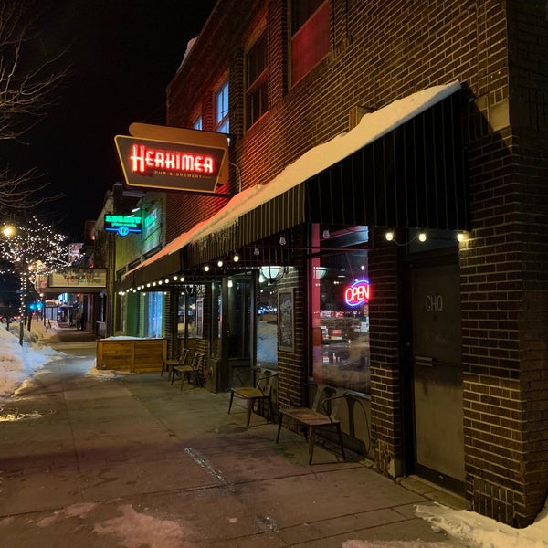 Foto tirada no(a) The Herkimer Pub &amp; Brewery por Kevin C. em 3/12/2019