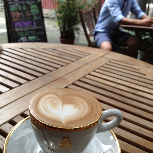 5/17/2013 tarihinde June H.ziyaretçi tarafından Café Loisl'de çekilen fotoğraf