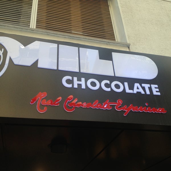รูปภาพถ่ายที่ Mild Chocolate โดย Murat D. เมื่อ 5/11/2013