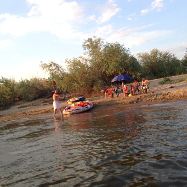 аэропортовский проезд астрахань. астрахань остров городской пляж. тридцатка астрахань. аварии астрахань сегодня тридцатка. тридцатка астрахань.