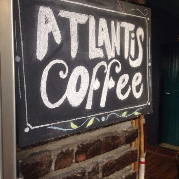 Das Foto wurde bei Atlantis Coffee von Öncü Görkem B. am 2/24/2017 aufgenommen