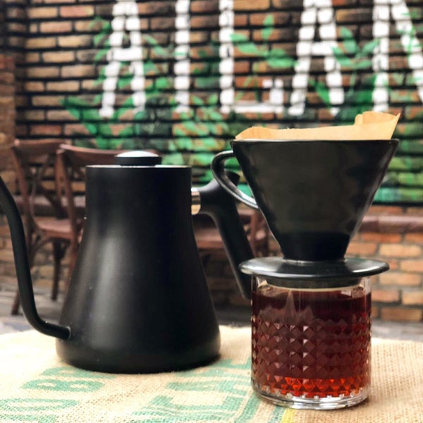 Снимок сделан в Atlantis Coffee пользователем Öncü Görkem B. 2/20/2019