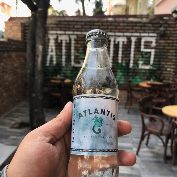10/15/2018 tarihinde Öncü Görkem B.ziyaretçi tarafından Atlantis Coffee'de çekilen fotoğraf