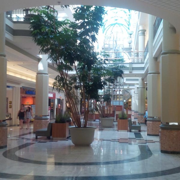 Place d’Orléans Shopping Centre 18 tips from 1238 visitors