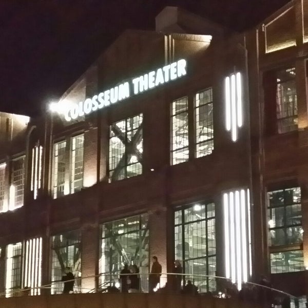 Foto scattata a Colosseum Theater da Heiko S. il 11/24/2014