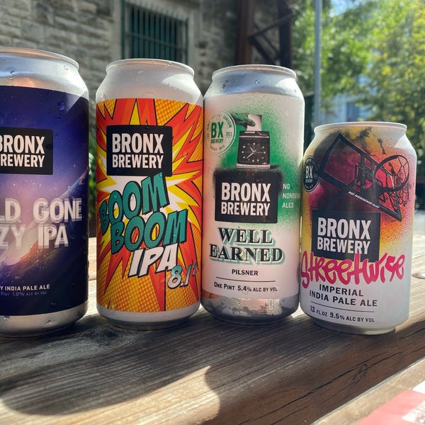 รูปภาพถ่ายที่ The Bronx Brewery โดย Alison เมื่อ 9/12/2020