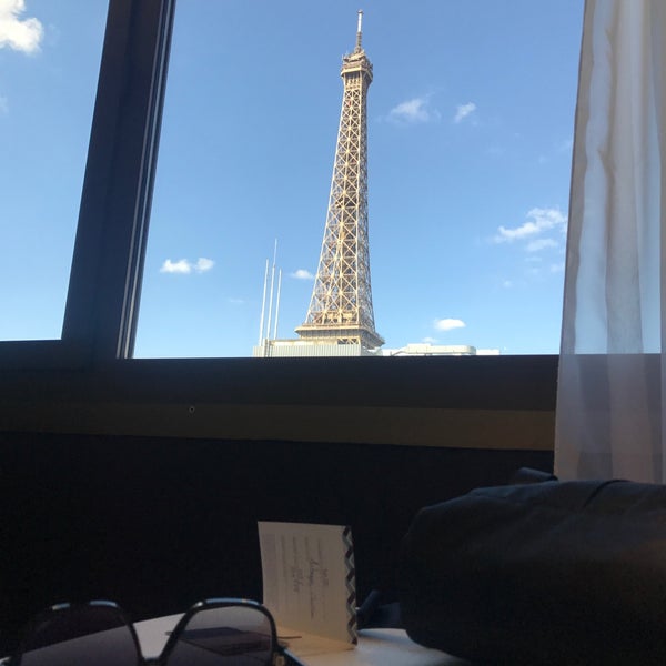 7/3/2017에 Christian A.님이 Hôtel Mercure Paris Centre Tour Eiffel에서 찍은 사진