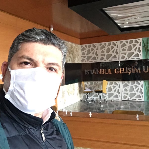 3/26/2021にHüsam H.がİstanbul Gelişim Üniversitesiで撮った写真
