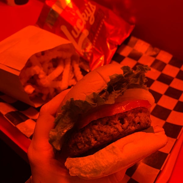 Photo taken at Lucky&#39;s Famous Burgers by sammy on 11/2/2019
